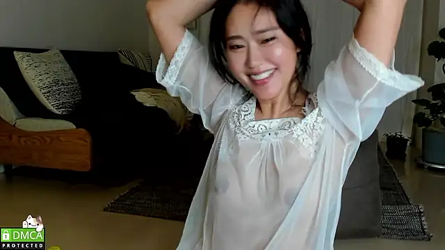LovelyNanako's Webcam Show