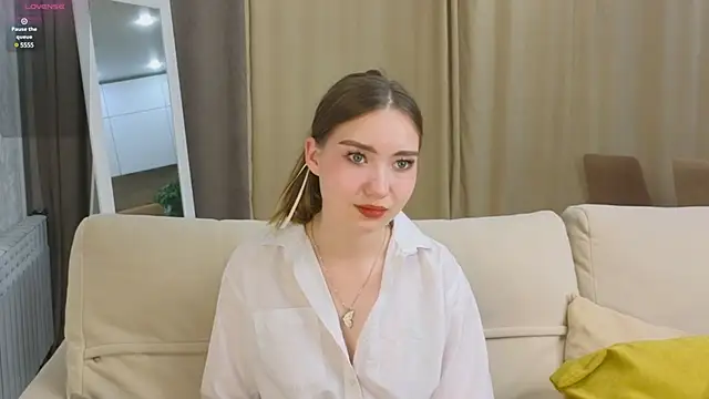 AiCharlot webkamerás műsora