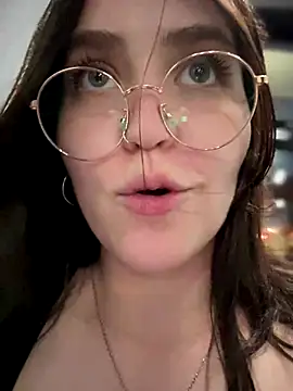 meow_girl's Webcam Show
