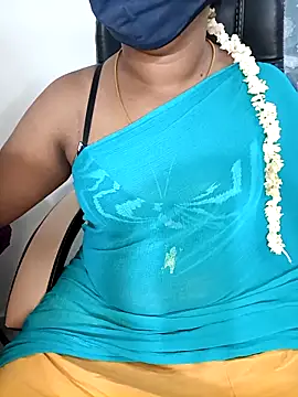 Tamil-hotwife's Webcam Show