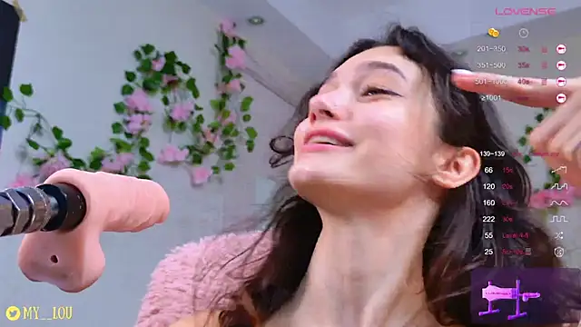 MyLou_'s Webcam Show