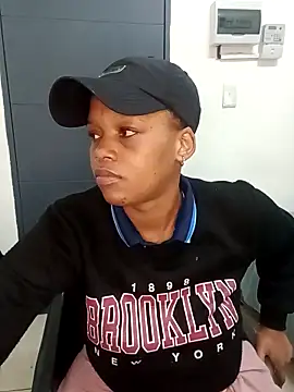 Babymamabooty's Webcam Show