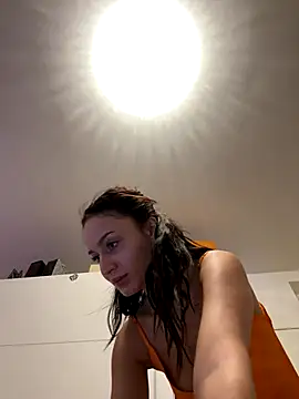 YelinaMua's Webcam Show