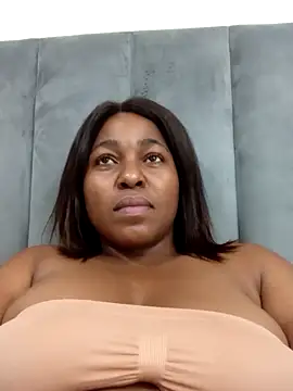 Katie_lips' Webcam Show