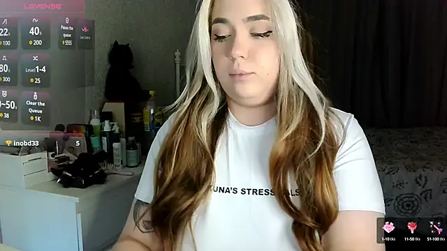 Roxy_Sakura's Webcam Show