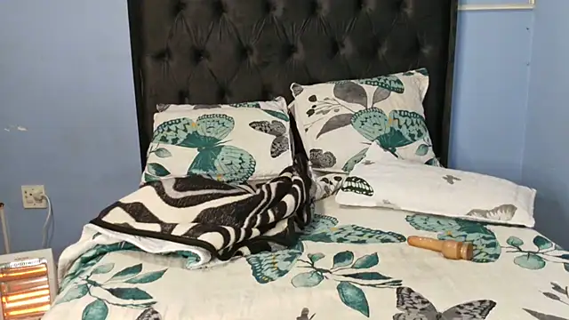 Fattypussyxx's Webcam Show