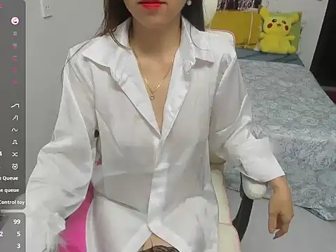 LuckyBabe_new01 Show Webcam