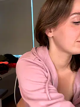 nerdynina Show Webcam