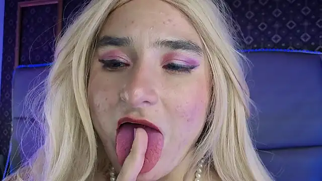 CandyQueenGold's Webcam Show
