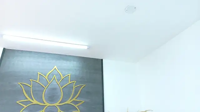 MadeleineHocker's Webcam Show