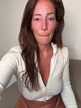SweetAlegra_'s Webcam Show