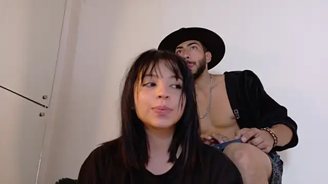 CHERRY_DOMINIC's Webcam Show