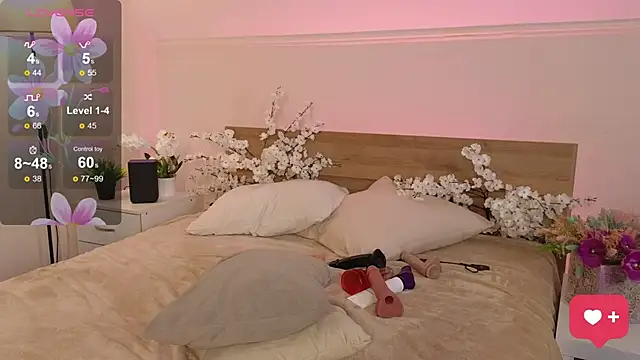 Dark_Lola_'s Live Chat Room