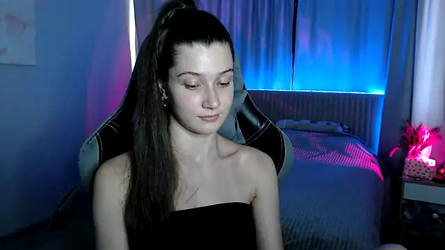 evagilmor's Webcam Show