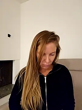 Nova-Lee's Webcam Show
