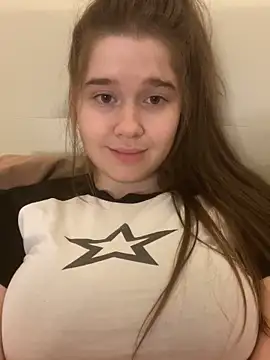 HornyGirlH Webcam-Show