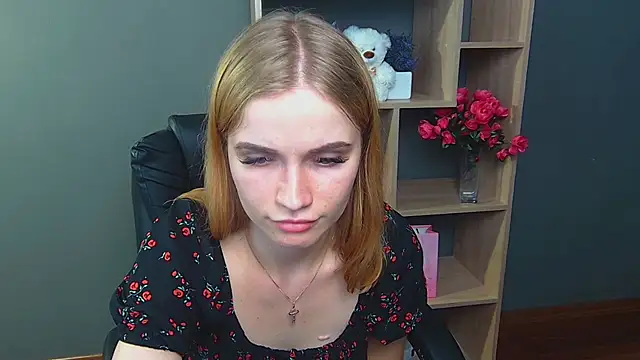 MargaritaKiss: вебкам-шоу