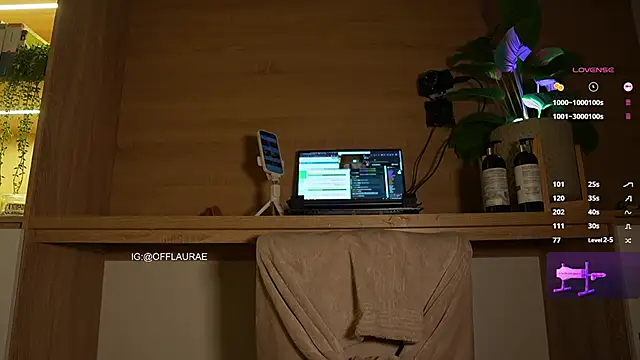 Вебкам-шоу lana_kane_