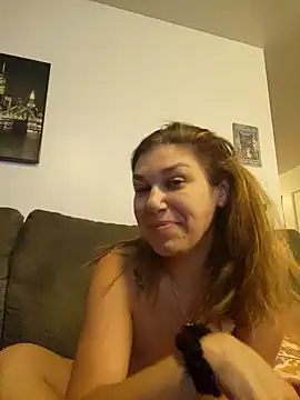 NYCutie1 Adlı Modelin Web Kamerası Şovu