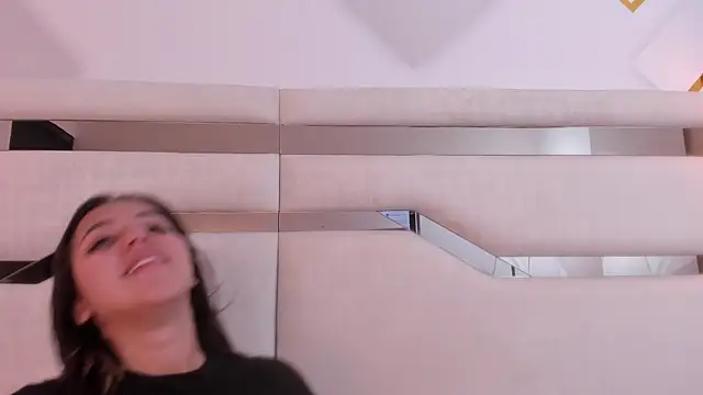 dakota_Boobs_'s Webcam Show