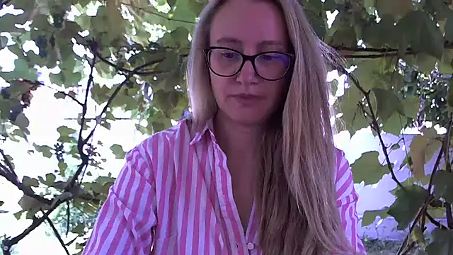 NatalyCrush's Webcam Show