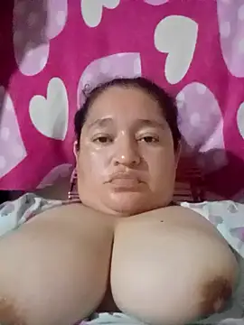Sexy-bbw's Live Sex Cam Show