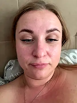 RuslanaXX's Live Sex Cam Show