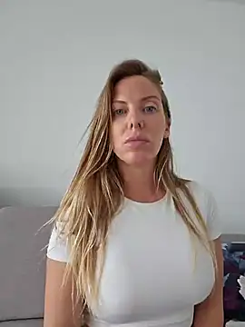 Nova-Lee's Webcam Show