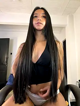 aly_golden_'s Live Sex Cam Show