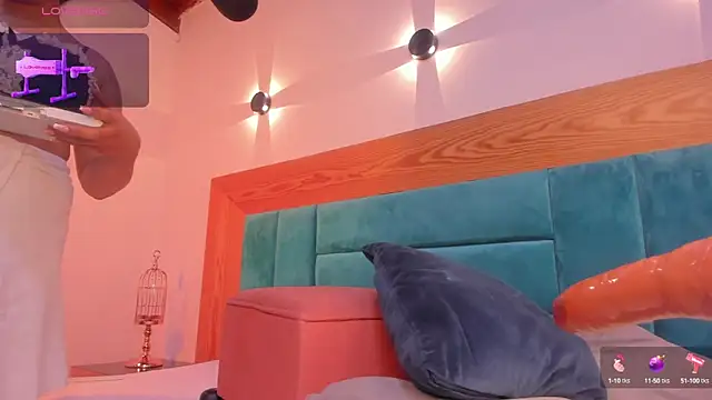 Valeria_Rousse's Webcam Show