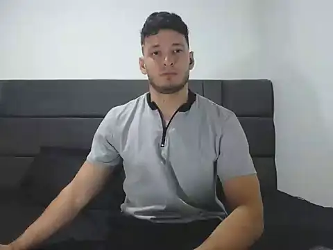 alejandro__2's Live Sex Cam Show