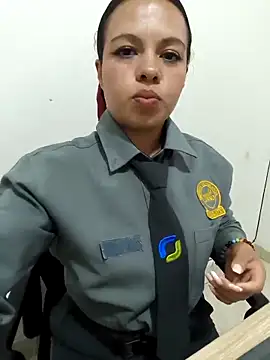 Ariana-07's Webcam Show
