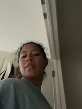 AshleyLoveee's Webcam Show