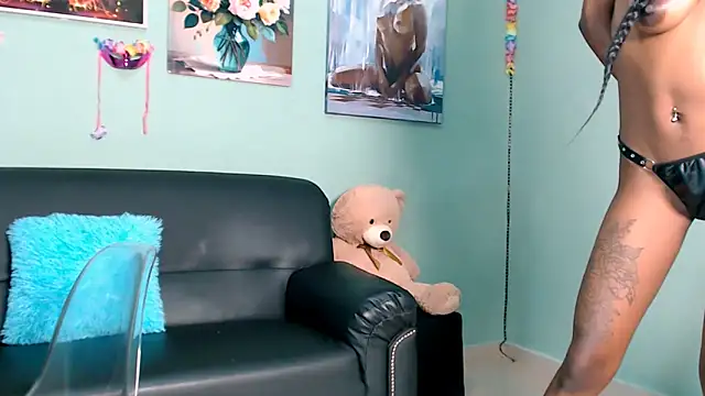 Slenderxxx2's Webcam Show