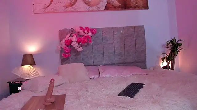 antonellastar24_'s Webcam Show
