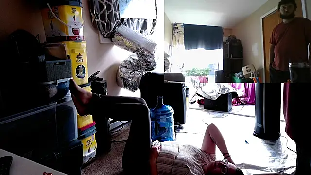Mommasaurrex's Webcam Show