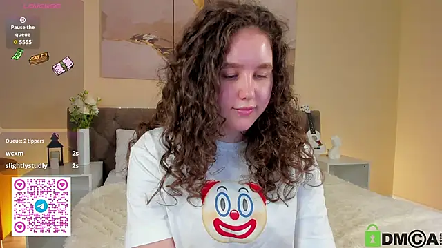 Ariella_Sol's Webcam Show