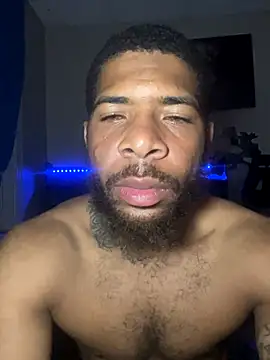 HouseFullOfFreakz's Live Sex Cam Show