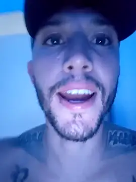 Andersonzurdo's Live Sex Cam Show