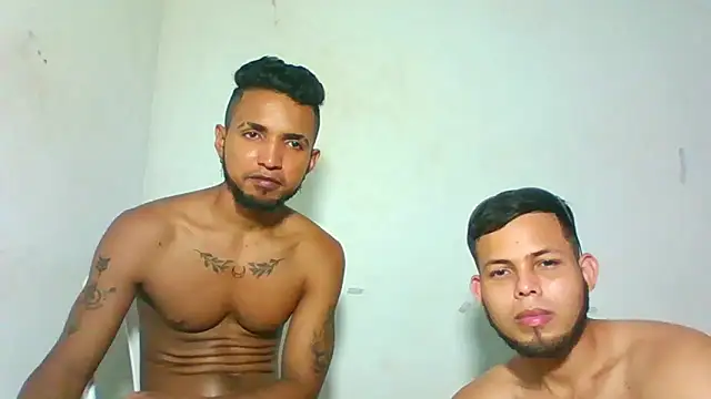 Darkdreams_latin's Live Sex Cam Show