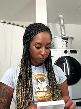 Your_Paris' Webcam Show