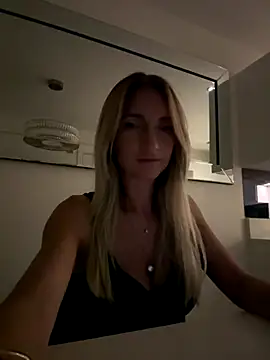 ChasingSunsets-Quinn's Webcam Show