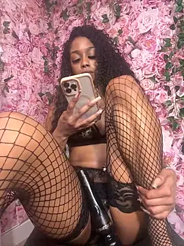 mismialove's Live Sex Cam Show