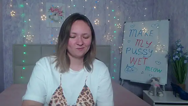 SallyVerda's Webcam Show