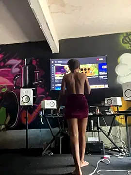 LunalustycumslutPornstar's Webcam Show