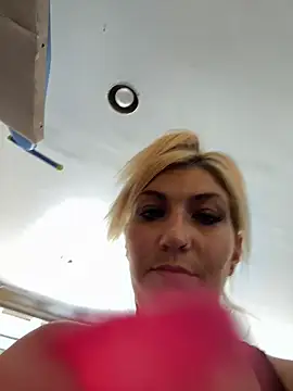 LittleMissEeve's Webcam Show