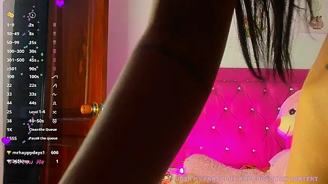 naughty_attraction's Webcam Show