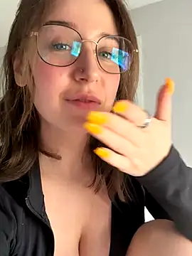nerdynina Webcam-Show