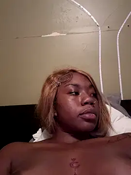 mskitty00's Webcam Show