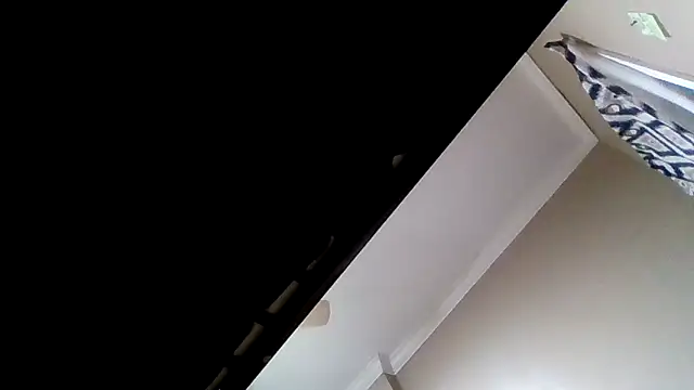 Blkandlovealls' Live Sex Cam Show